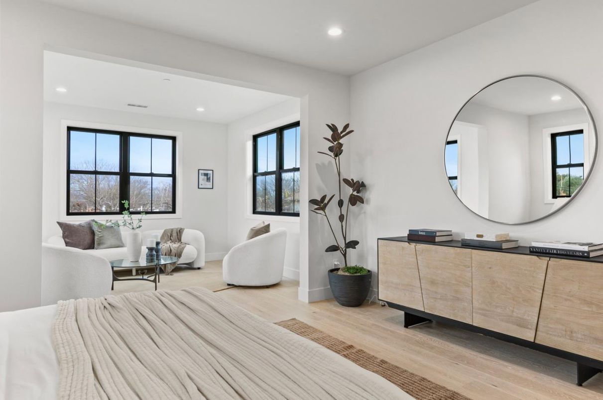 Bedroom, Interior, Living room, Recessed Lighting, Wood Texture Flooring