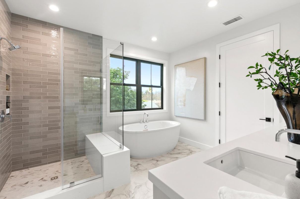 Bathroom, Free Standing Baths, Glass Shower, Interior, Marble, Recessed Lighting