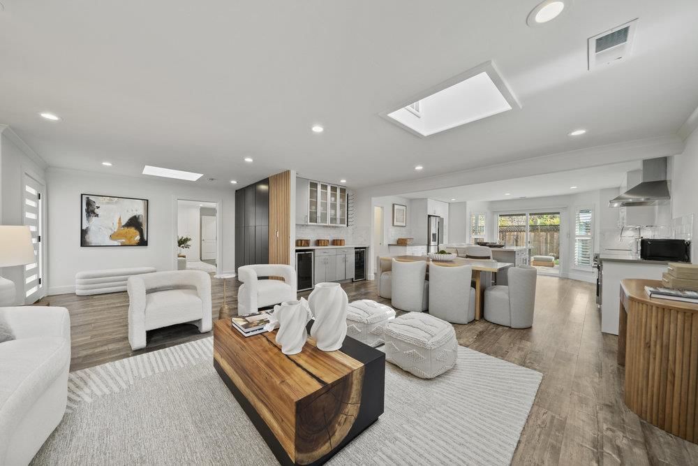 Dining room, Interior, Kitchen, Living room, Recessed Lighting, Wood Texture Flooring