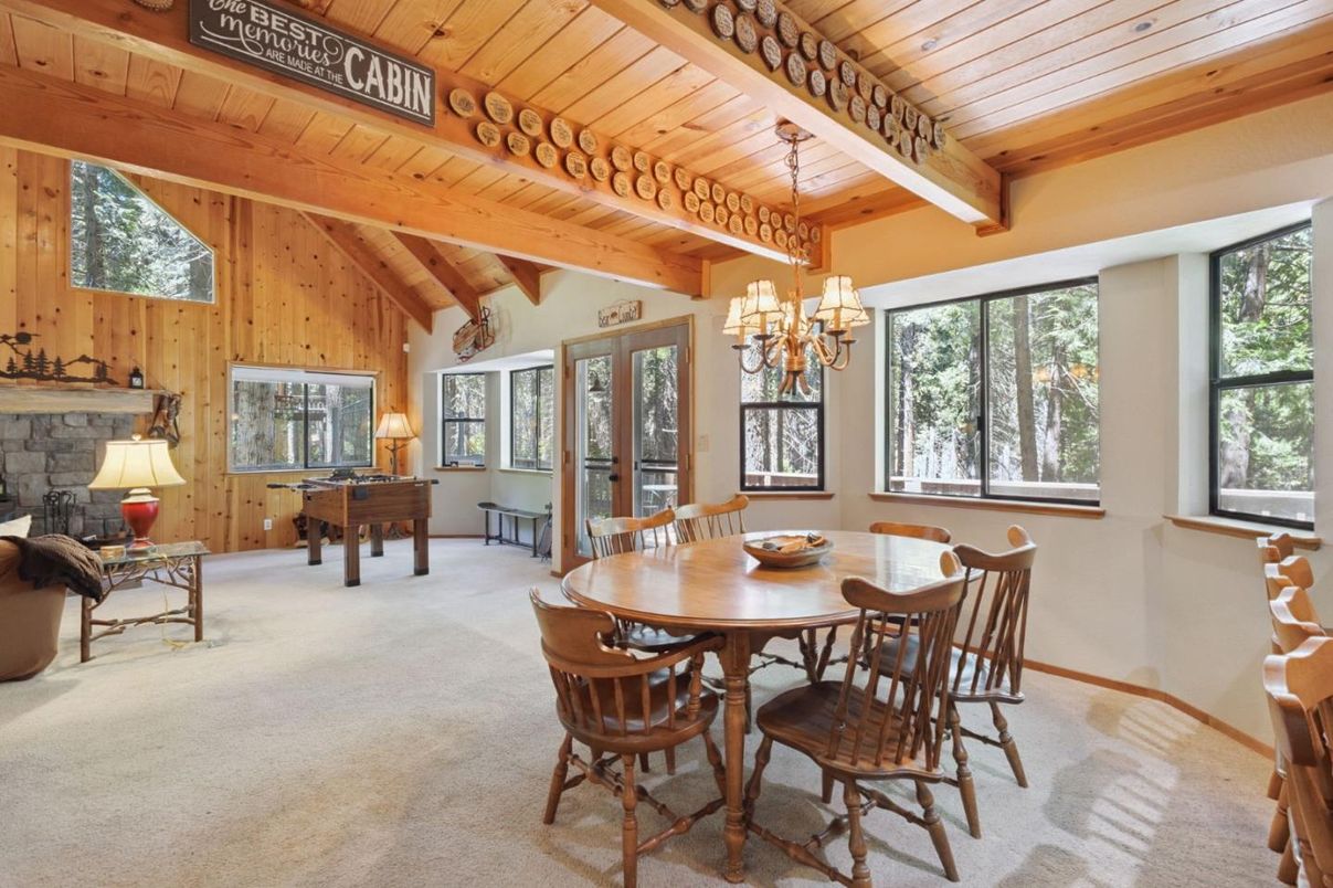 Chandelier, Dining room, Interior, Wooden Beams, Wooden Ceilings, Wooden Walls