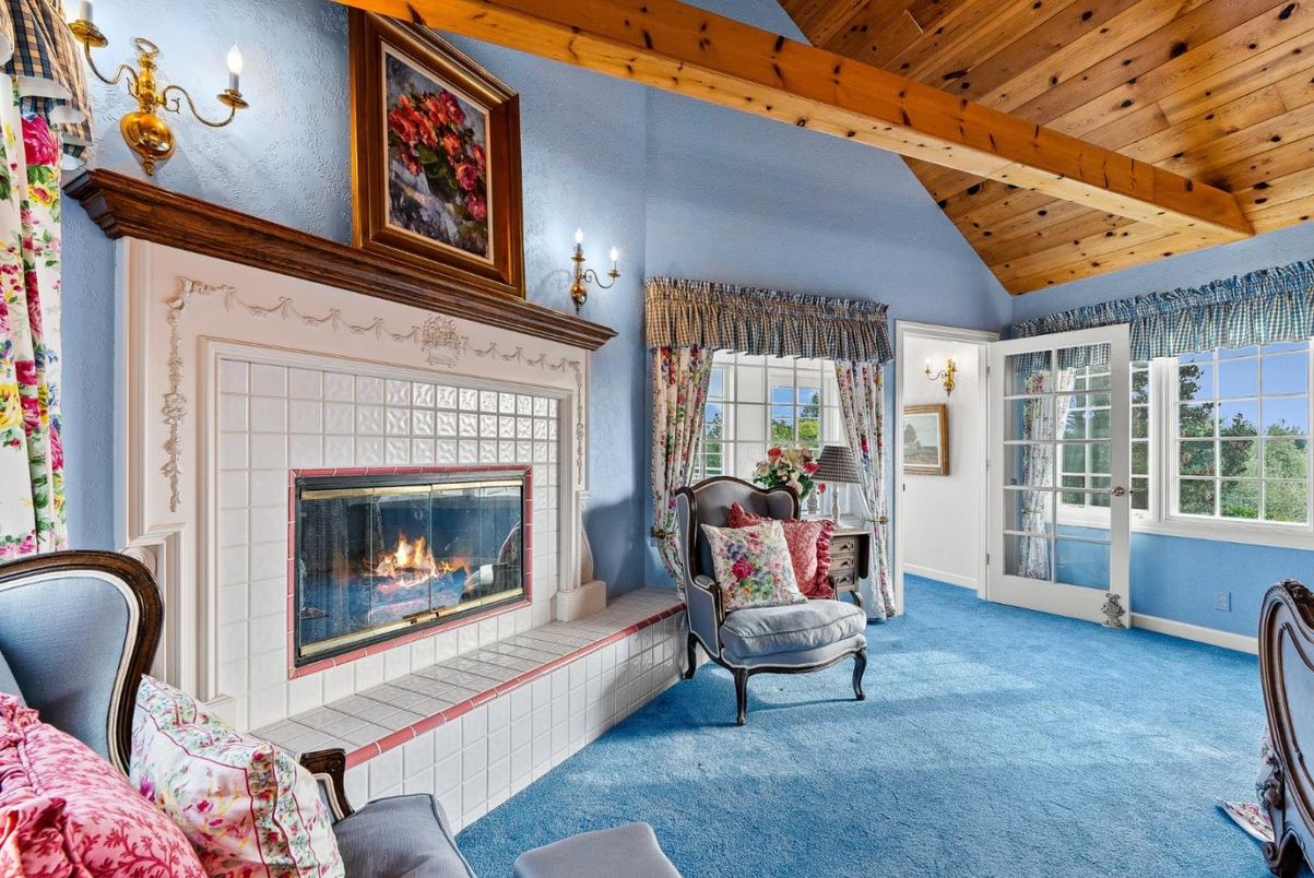 Fireplace, Interior, Wooden Beams, Wooden Ceilings