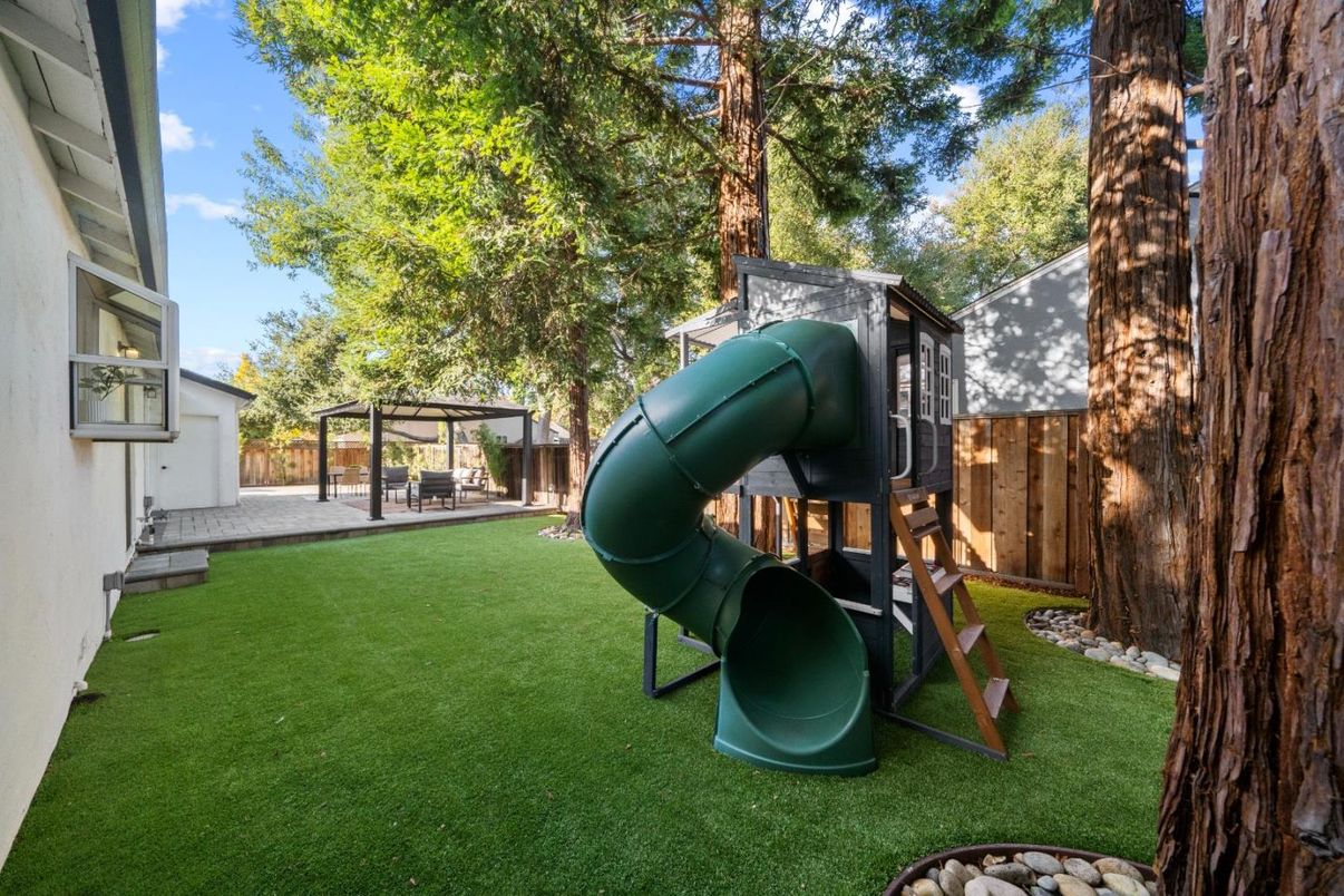 Backyard, Exterior, Playground