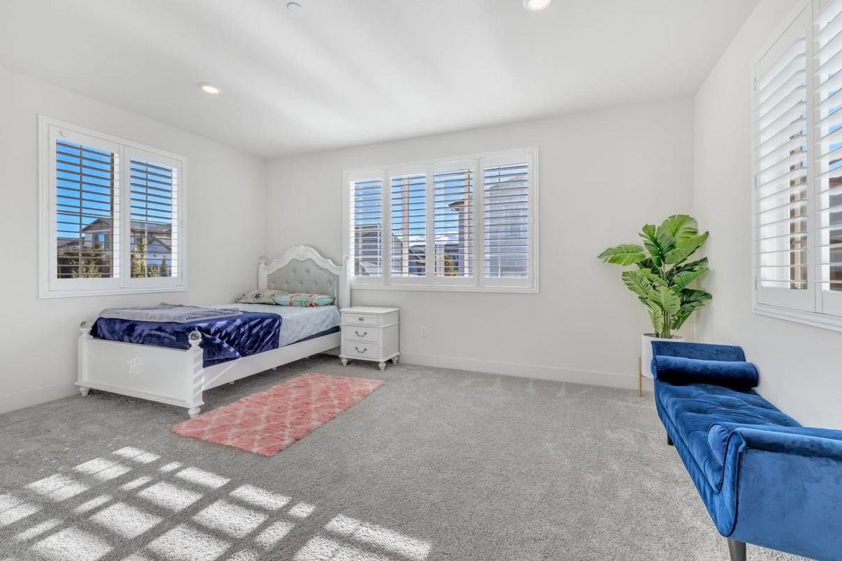 Bedroom, Interior, Recessed Lighting