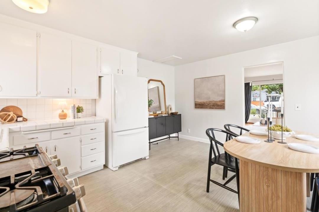 Dining room, Interior, Kitchen, Tile Countertops