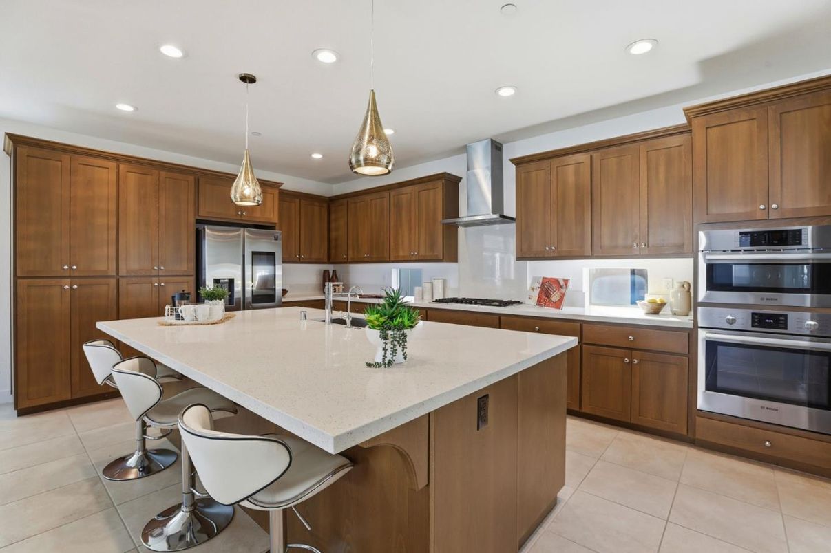 Interior, Kitchen, Pendant Lights, Recessed Lighting, Stainless Steel Appliances