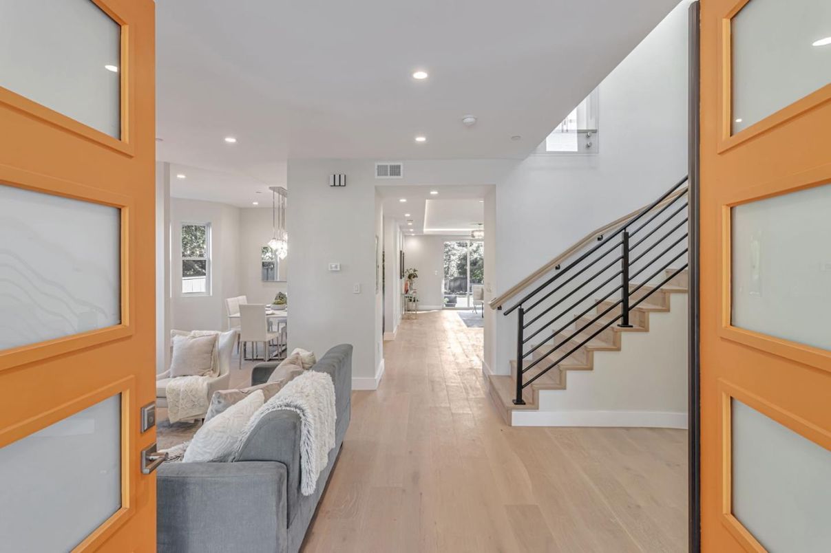 Dining room, Interior, Pendant Lights, Recessed Lighting, Wood Texture Flooring