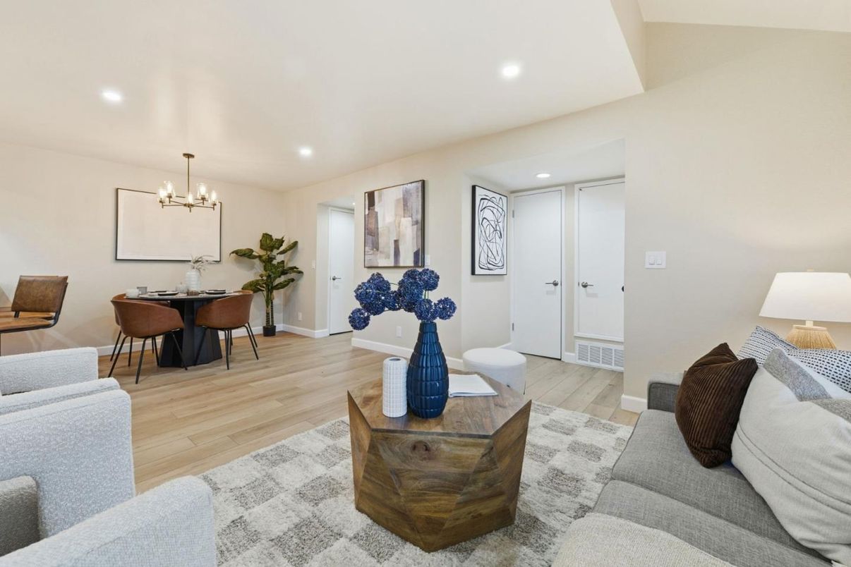 Dining room, Interior, Living room, Pendant Lights, Recessed Lighting, Wood Texture Flooring