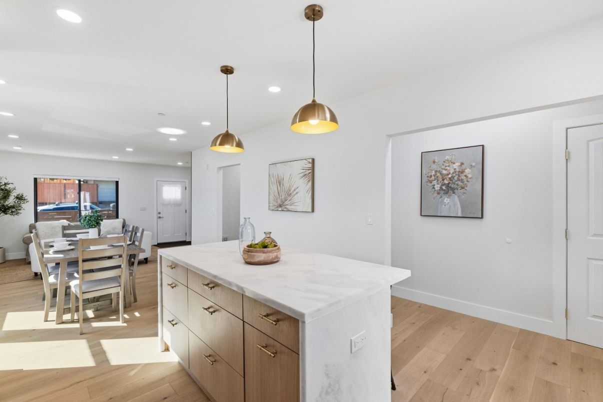 Dining room, Interior, Pendant Lights, Recessed Lighting, Wood Texture Flooring