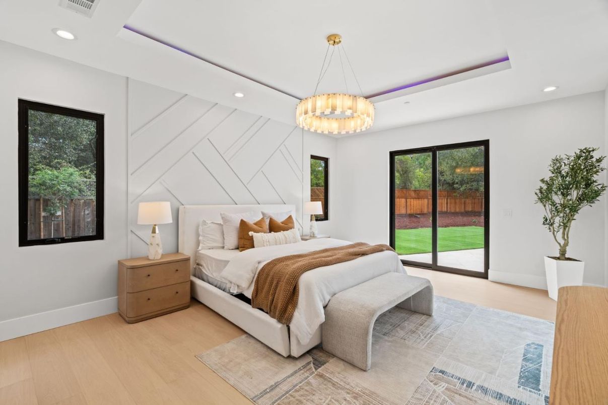 Bedroom, Interior, Pendant Lights, Recessed Lighting, Wood Texture Flooring