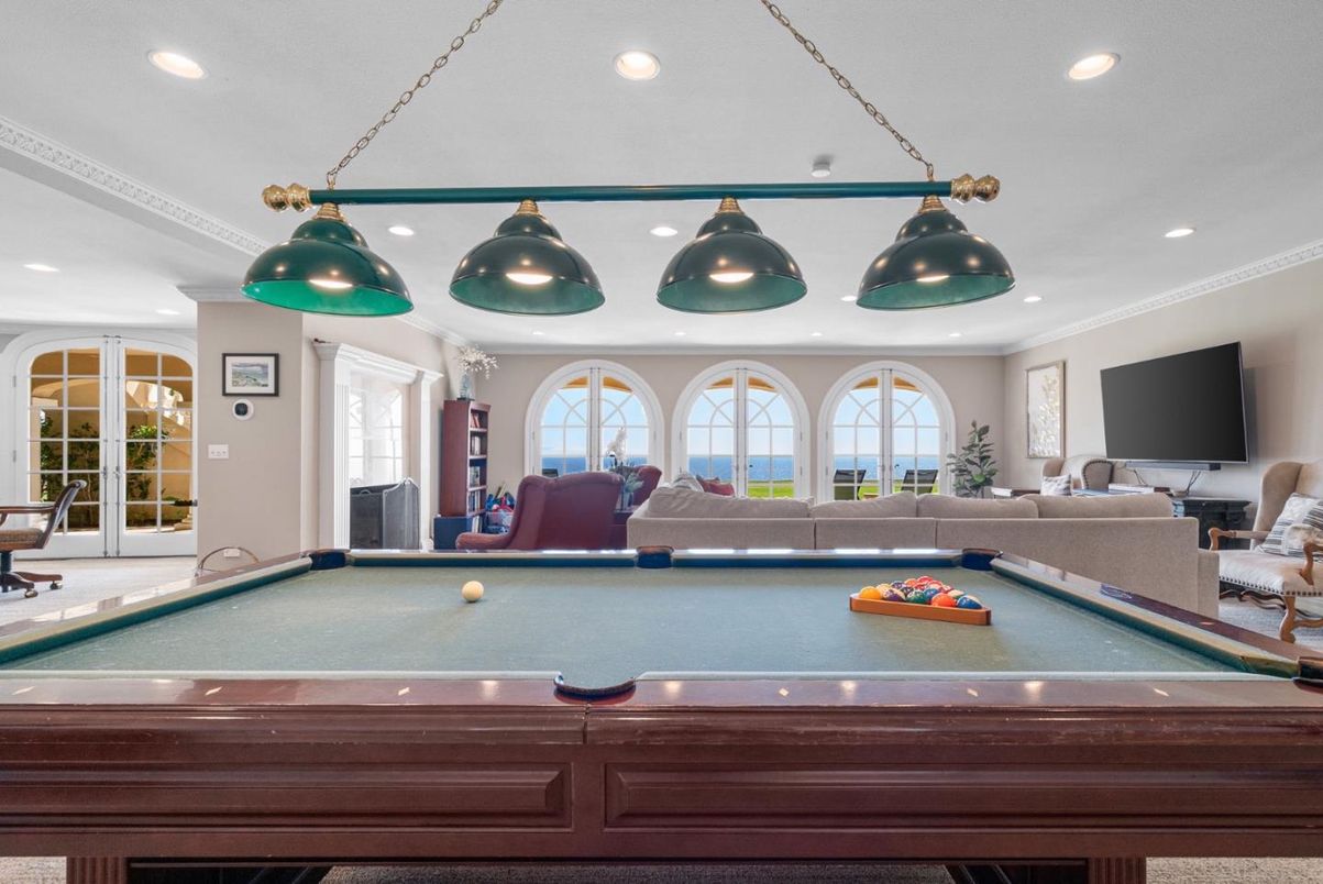 Billiard Table, Game Room, Interior, Living room, Recessed Lighting, Water