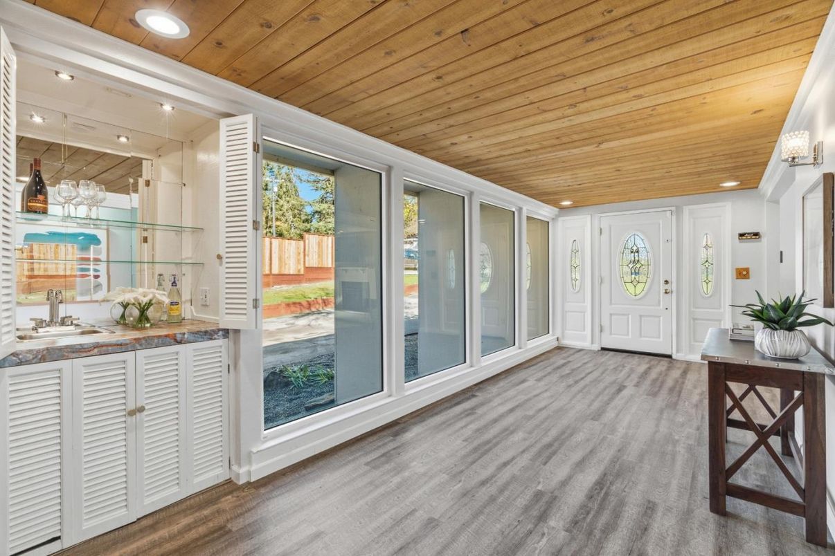 Interior, Recessed Lighting, Wooden Ceilings, Wood Texture Flooring