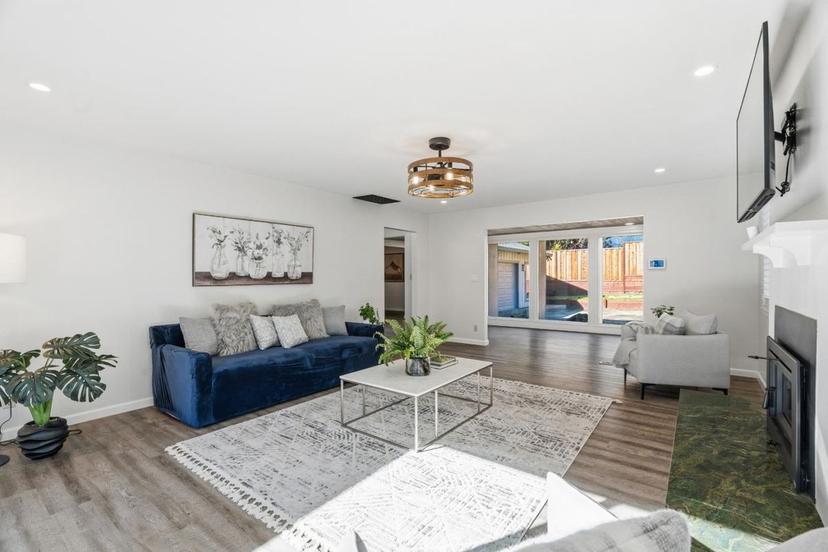 Fireplace, Interior, Living room, Recessed Lighting, Wood Texture Flooring