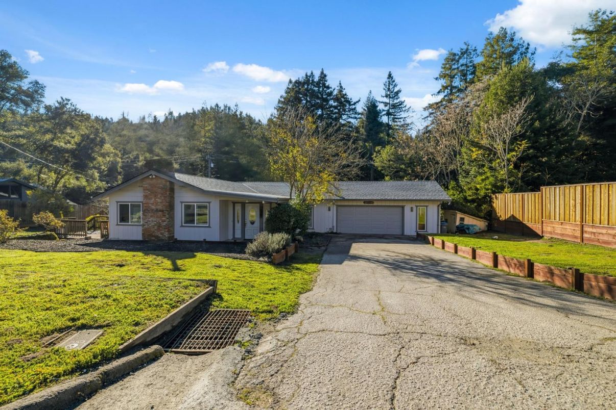 Attached, Backyard, Exterior, Facade, Ranch