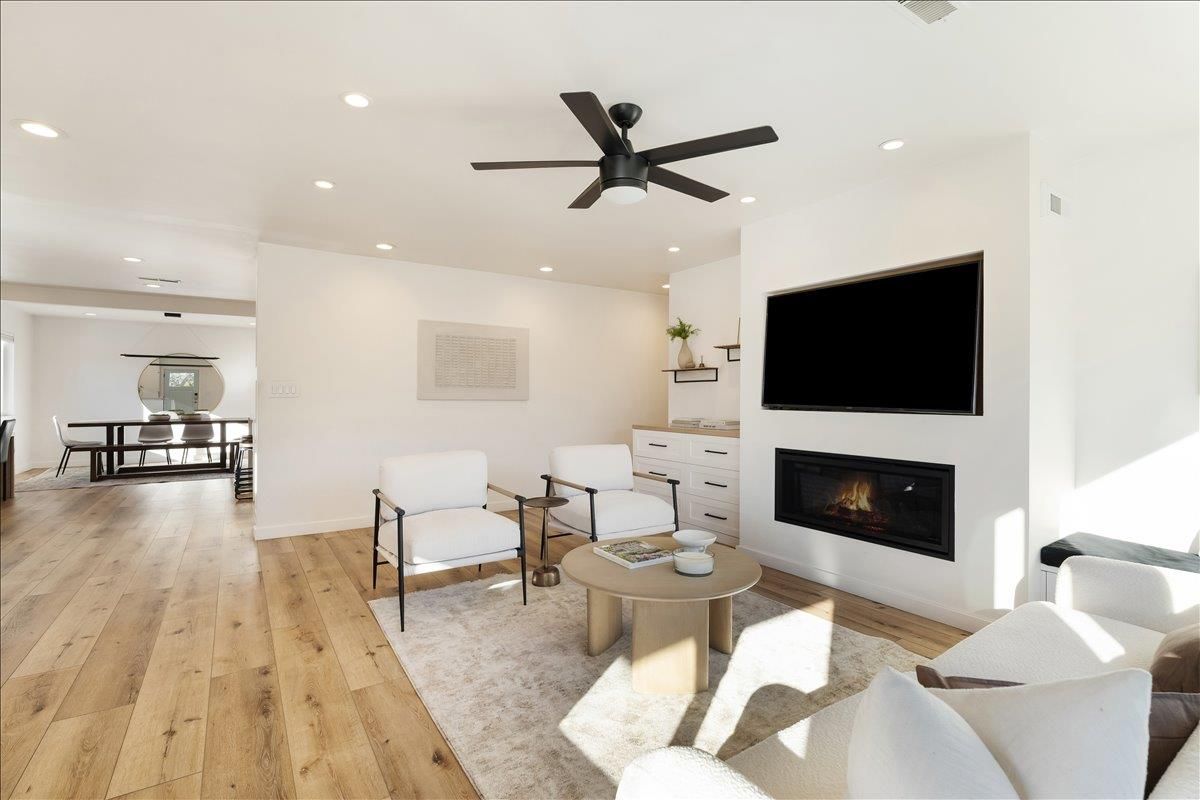 Fireplace, Interior, Living room, Recessed Lighting, Wood Texture Flooring