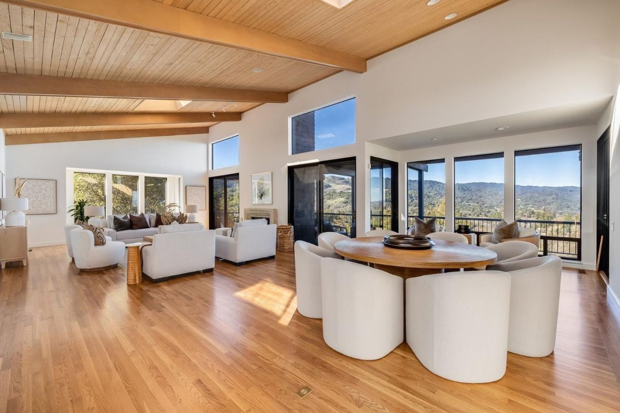 Dining room, Interior, Living room, Recessed Lighting, Wooden Beams, Wooden Ceilings, Wood Texture Flooring