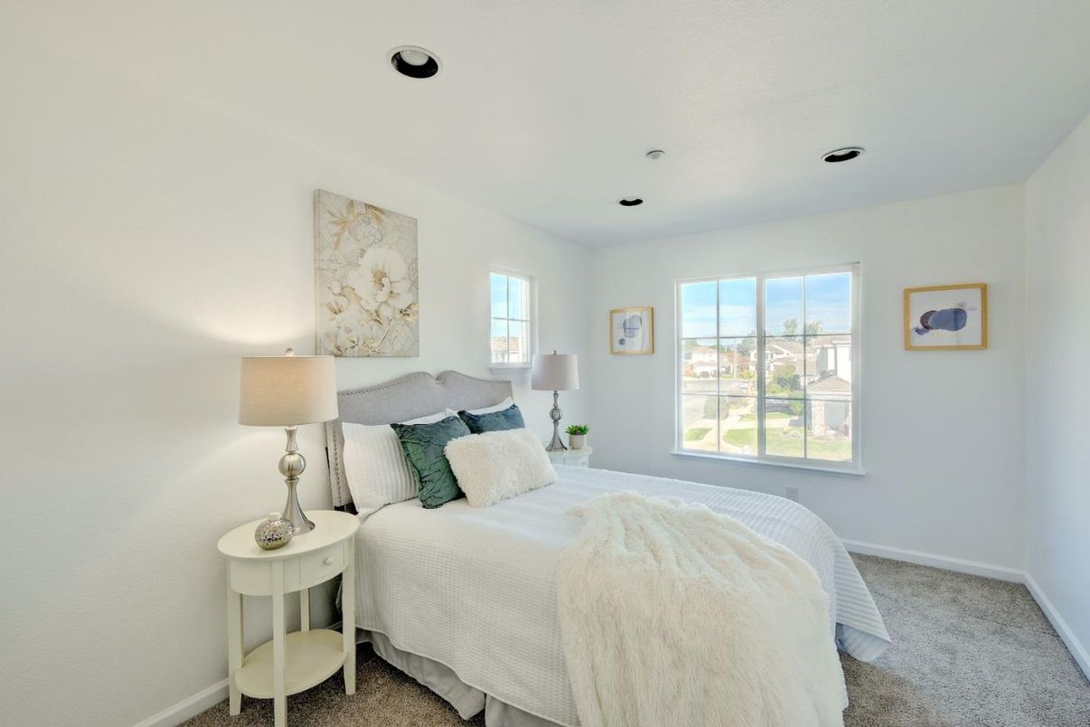 Bedroom, Interior, Recessed Lighting