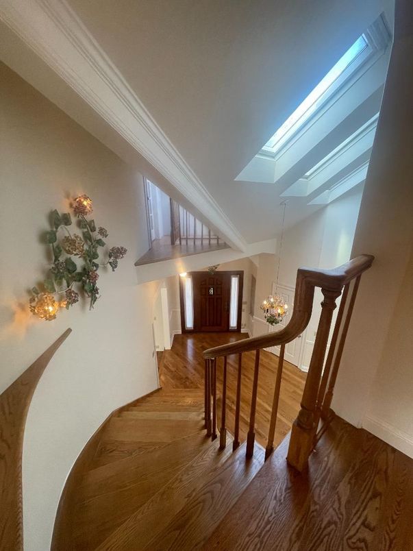 Chandelier, Interior, Wood Texture Flooring