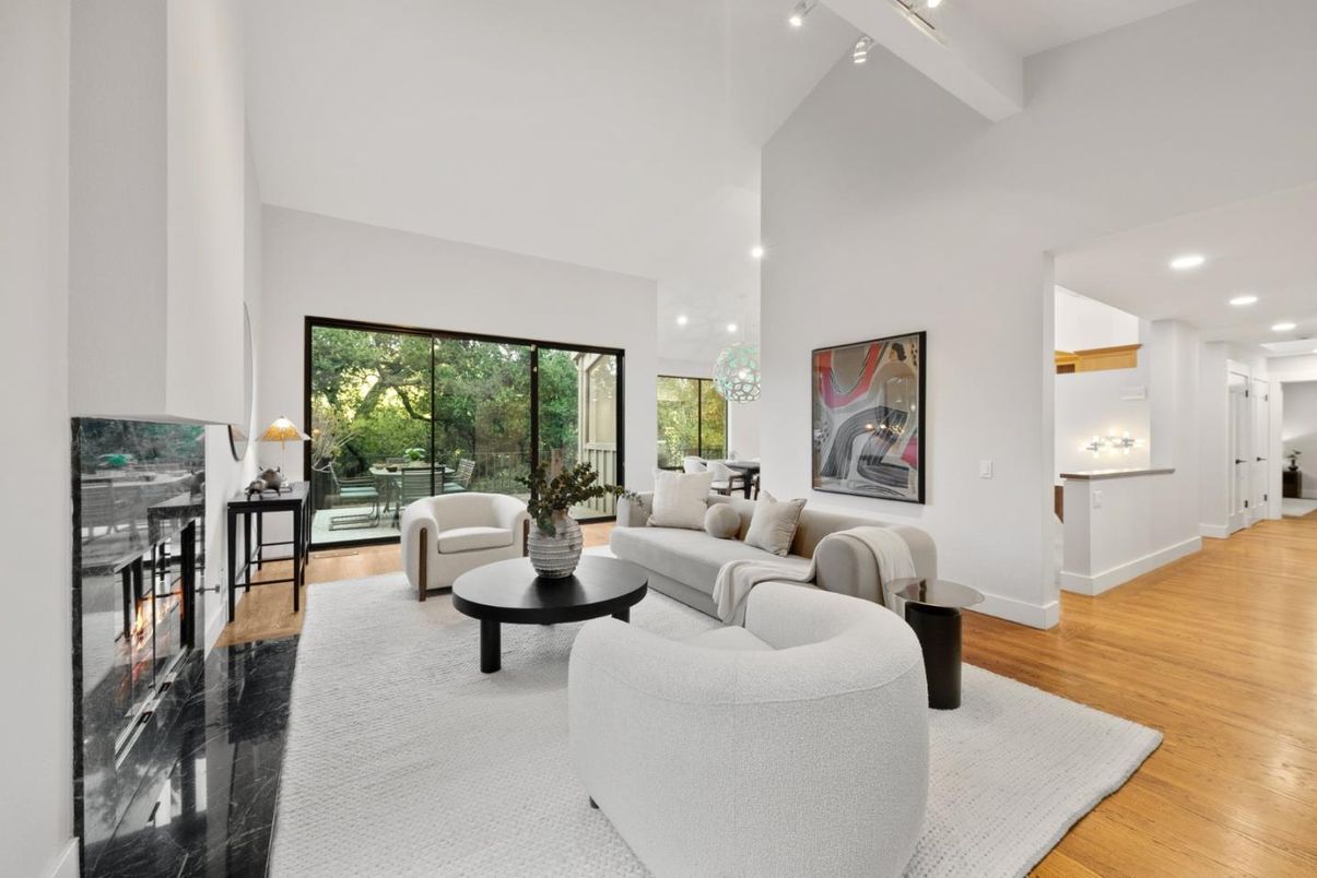 Fireplace, Interior, Living room, Pendant Lights, Recessed Lighting, Wood Texture Flooring