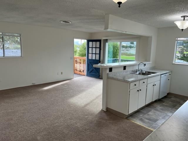 Interior, Kitchen, Pendant Lights