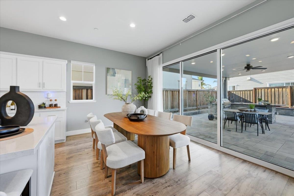 Dining room, Interior, Recessed Lighting, Wood Texture Flooring