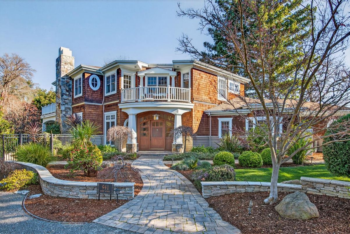 Exterior, Facade, Brick Facade, French Provincial