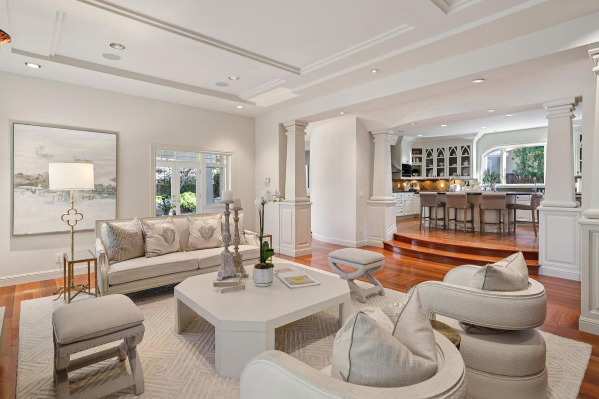 Dining room, Interior, Living room, Recessed Lighting, Wood Texture Flooring