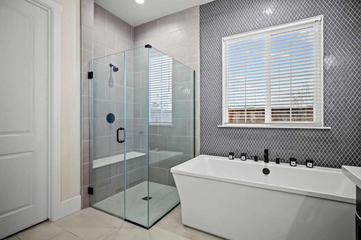 Bathroom, Free Standing Baths, Glass Shower, Interior, Recessed Lighting
