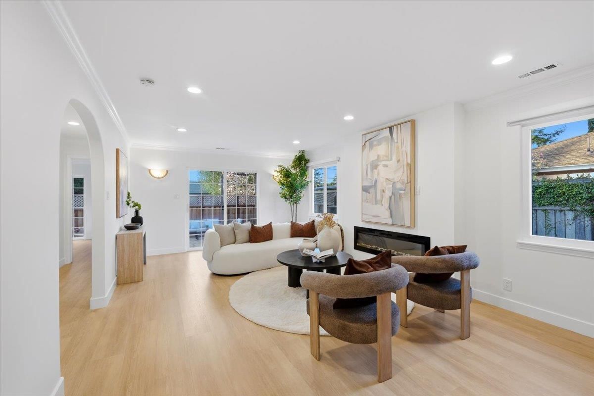 Fireplace, Interior, Living room, Recessed Lighting, Wood Texture Flooring