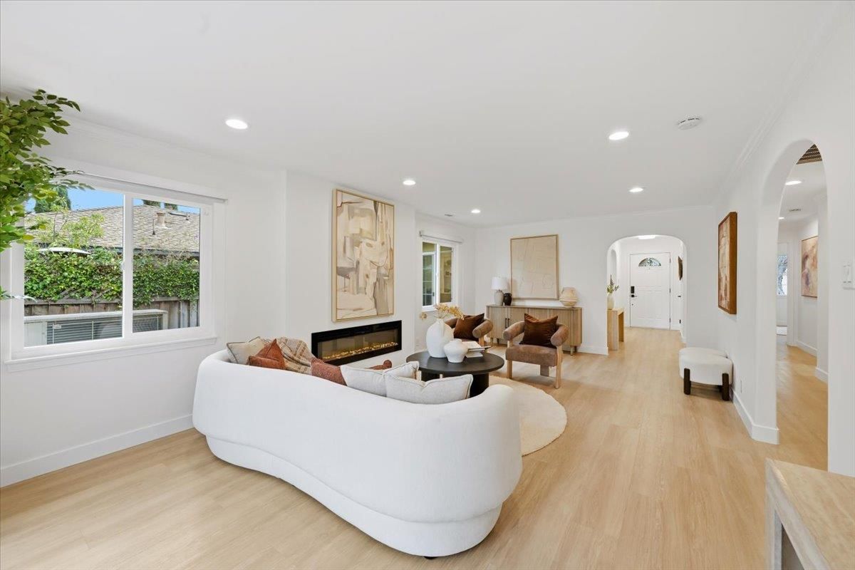 Fireplace, Interior, Living room, Recessed Lighting, Wood Texture Flooring