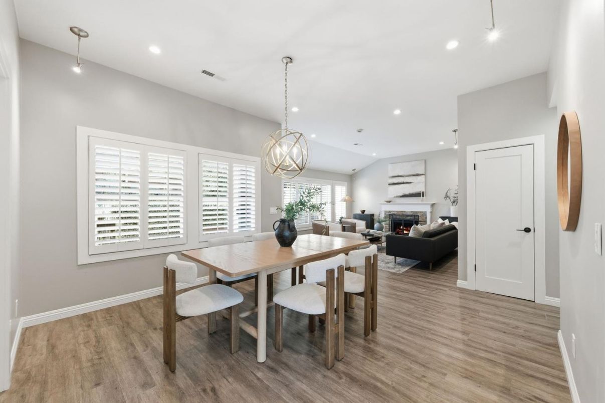 Dining room, Interior, Pendant Lights, Recessed Lighting, Wood Texture Flooring