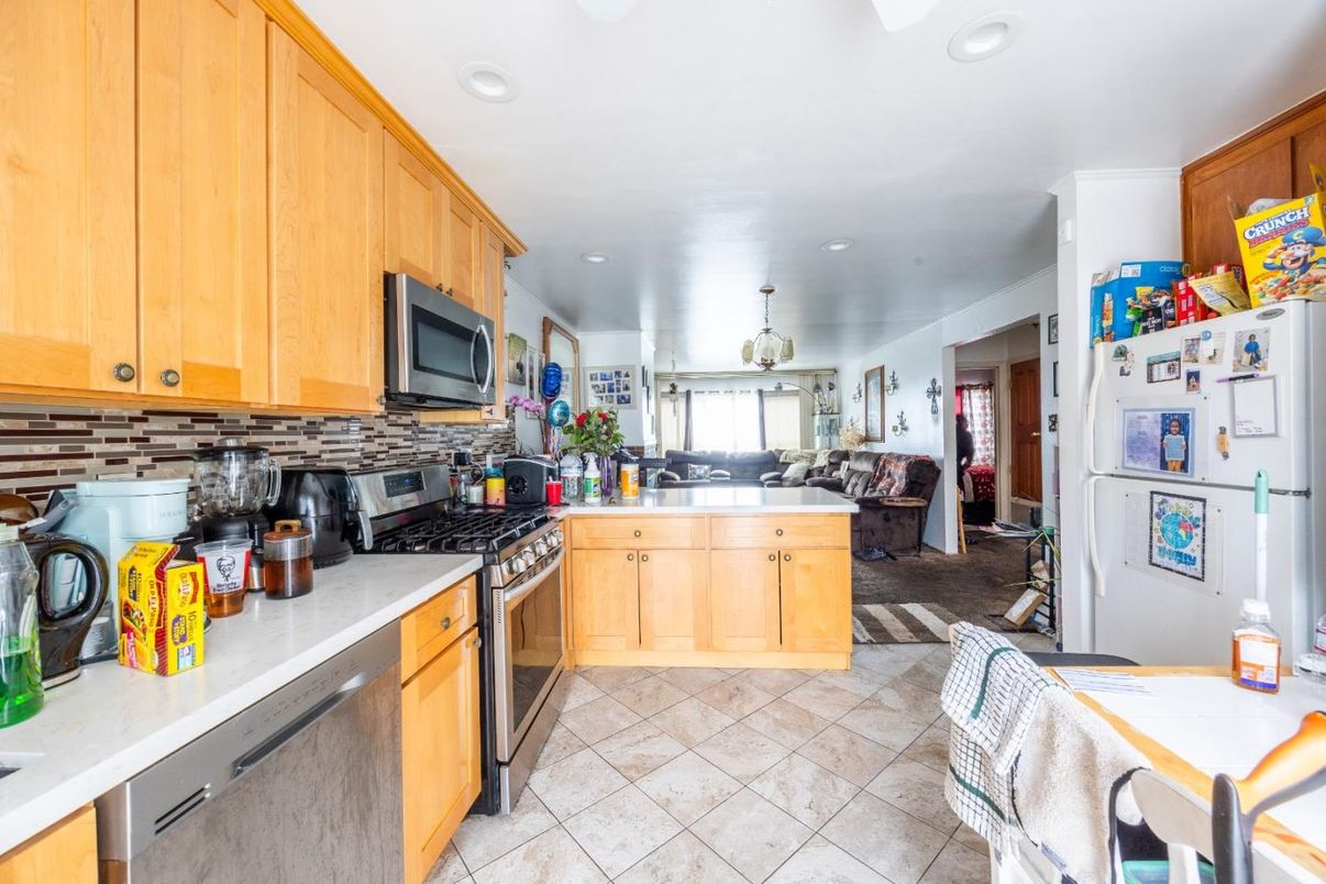 Interior, Kitchen, Recessed Lighting