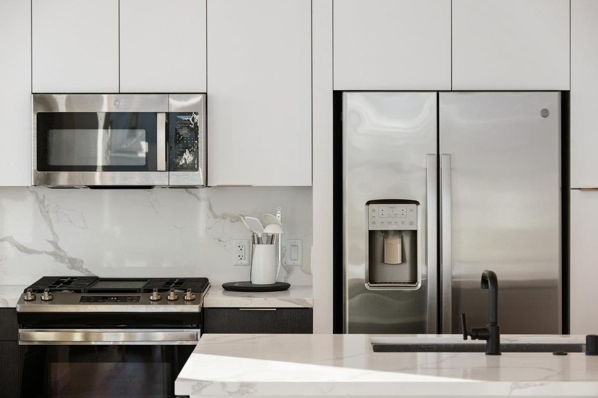 Interior, Kitchen, Stainless Steel Appliances