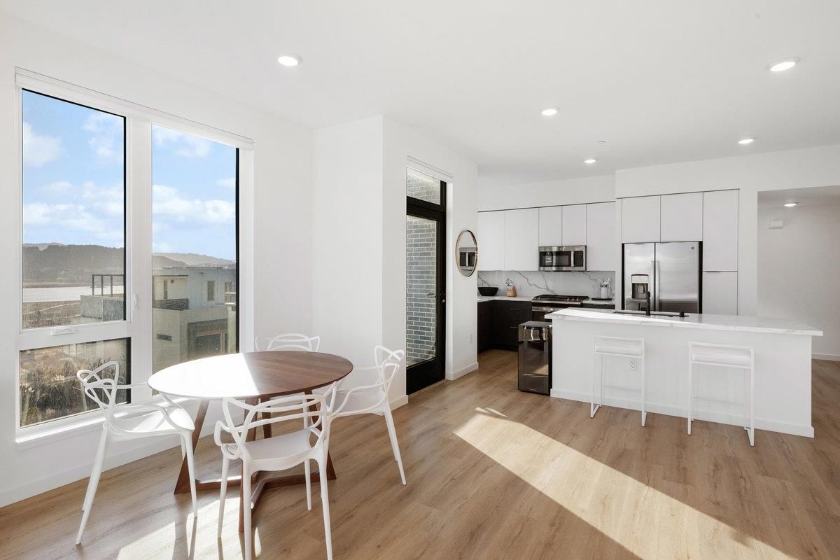 Dining room, Interior, Kitchen, Recessed Lighting, Stainless Steel Appliances, Wood Texture Flooring