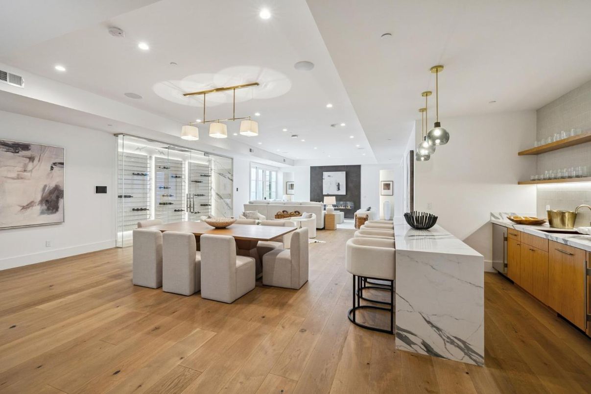 Dining room, Interior, Kitchen, Pendant Lights, Recessed Lighting, Wood Texture Flooring