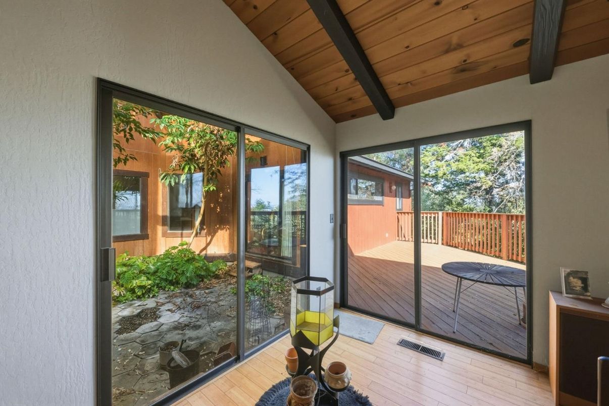 Interior, Sun Room, Wooden Beams, Wooden Ceilings, Wood Texture Flooring