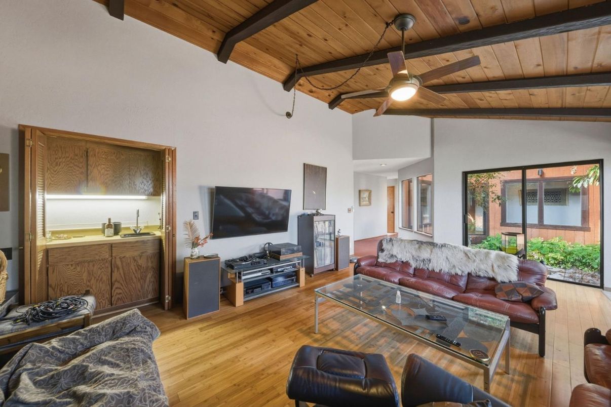 Interior, Living room, Wooden Beams, Wooden Ceilings, Wood Texture Flooring