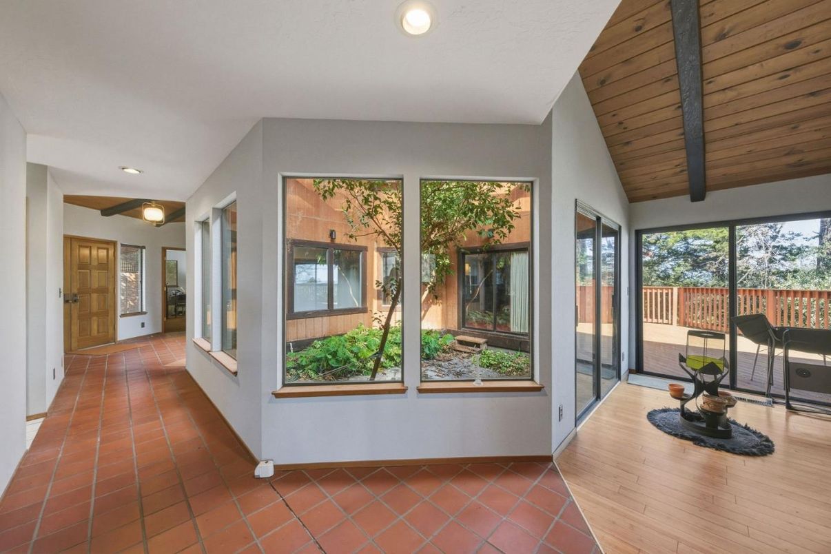 Interior, Recessed Lighting, Wooden Beams, Wooden Ceilings