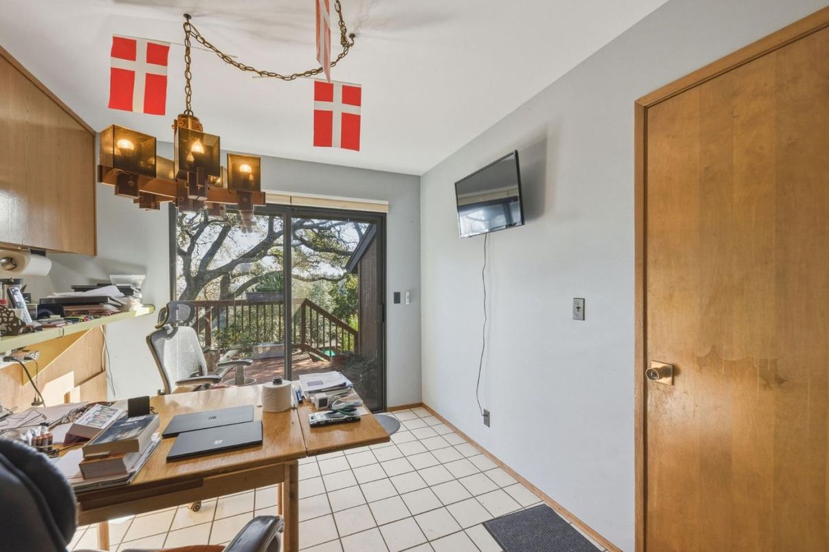 Chandelier, Home Office, Interior