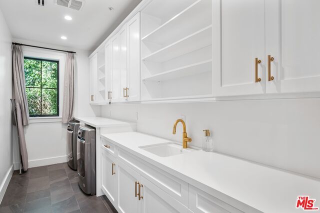 Interior, Recessed Lighting, Washer