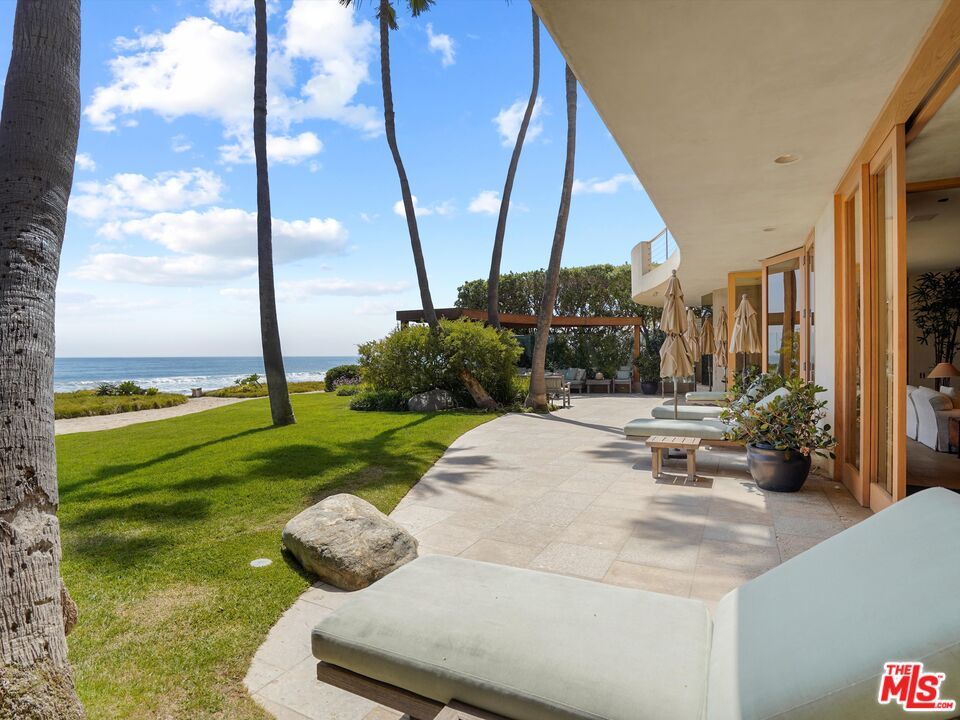Backyard, Exterior, Water