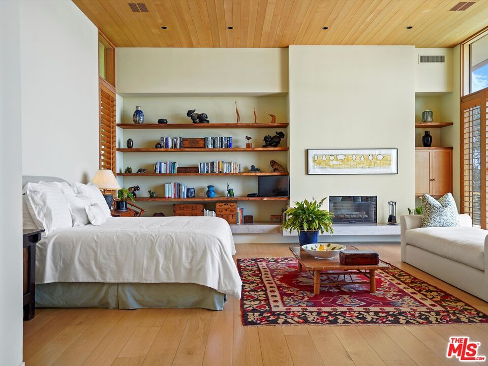 Bedroom, Fireplace, Interior, Recessed Lighting, Wooden Ceilings, Wood Texture Flooring