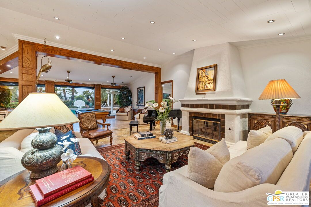 Fireplace, Interior, Living room, Pendant Lights, Piano, Recessed Lighting, Wood Texture Flooring