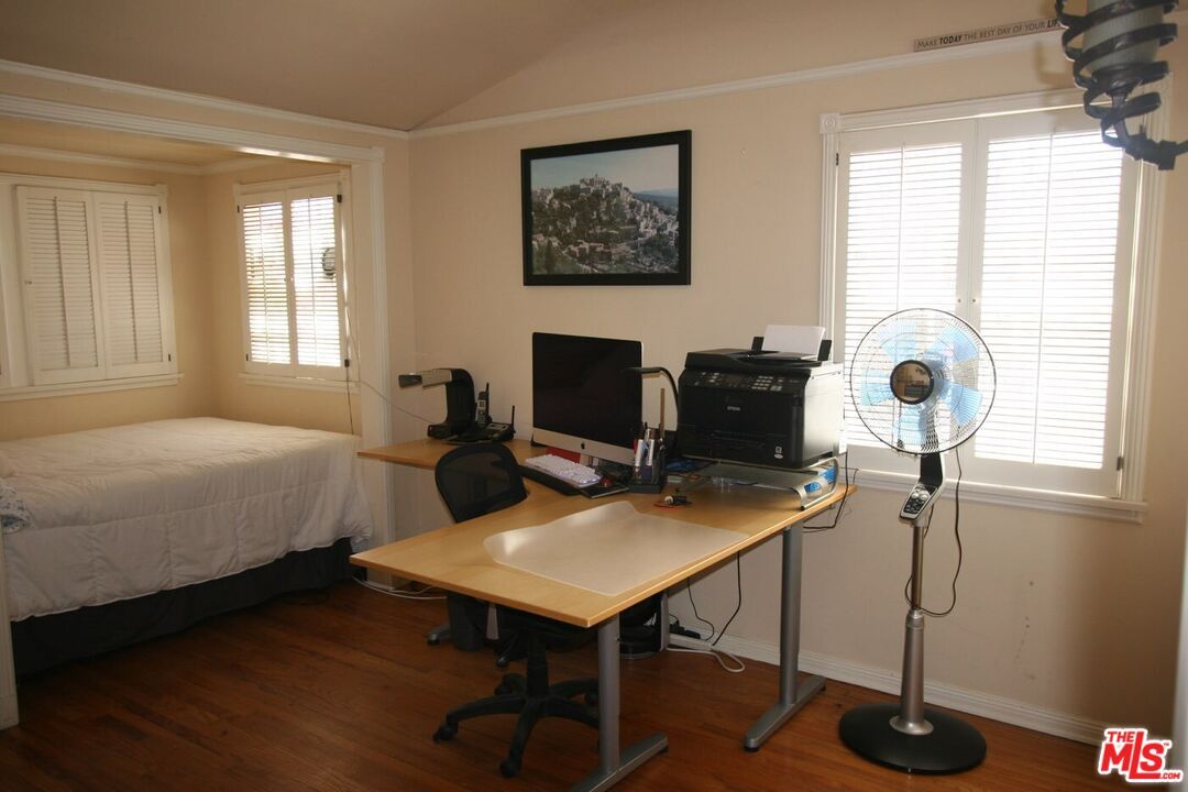 Bedroom, Home Office, Interior, Wood Texture Flooring