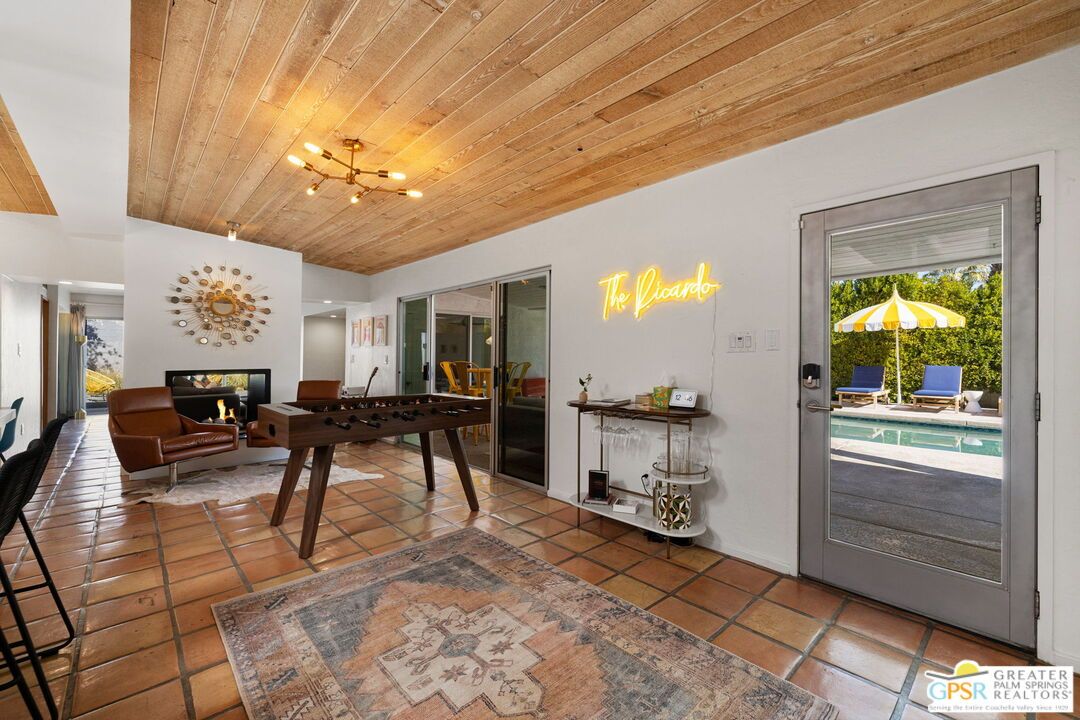 Fireplace, Interior, Living room, Wooden Ceilings