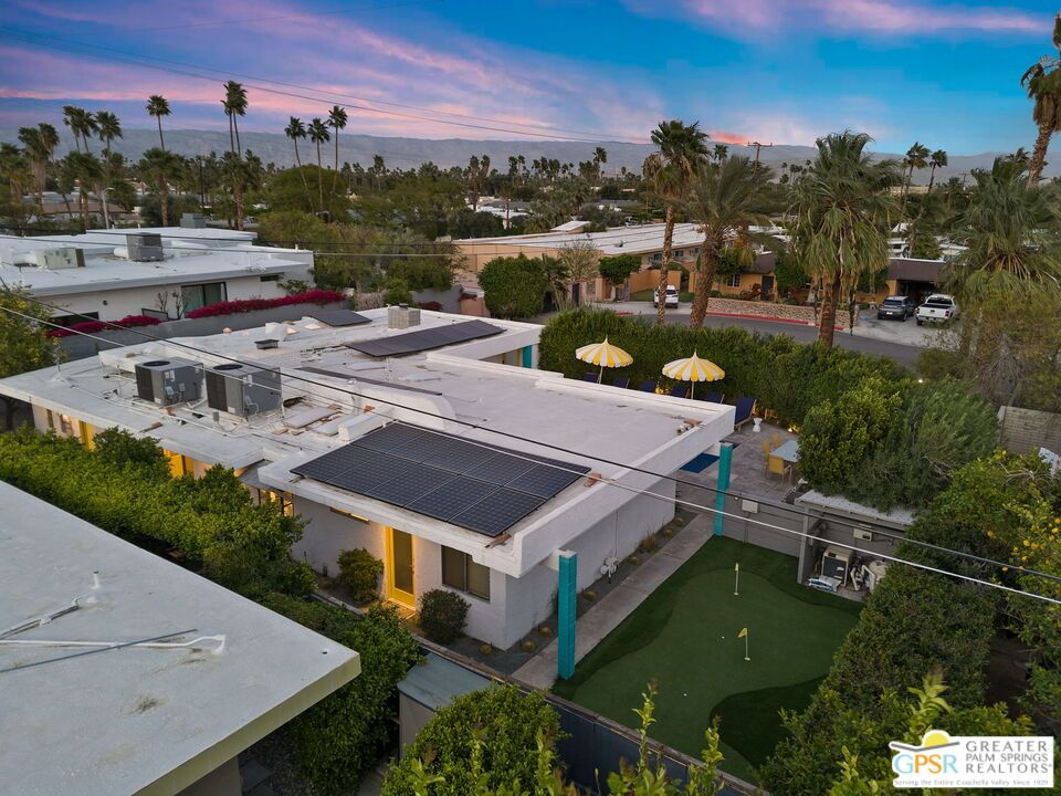 Exterior, Drone