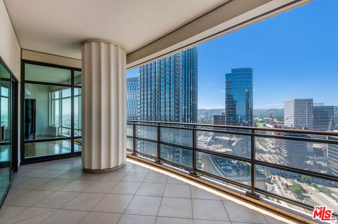 Exterior, Interior, Other, Skyline