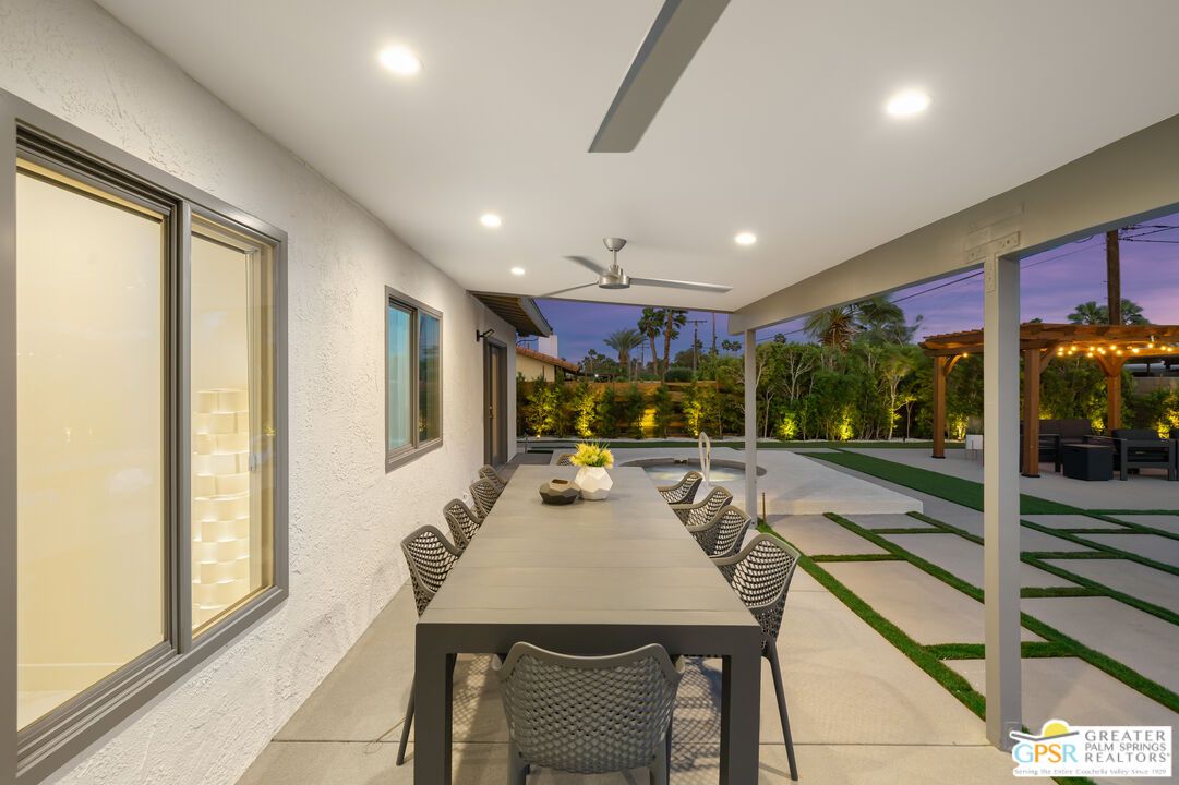 Exterior, Recessed Lighting