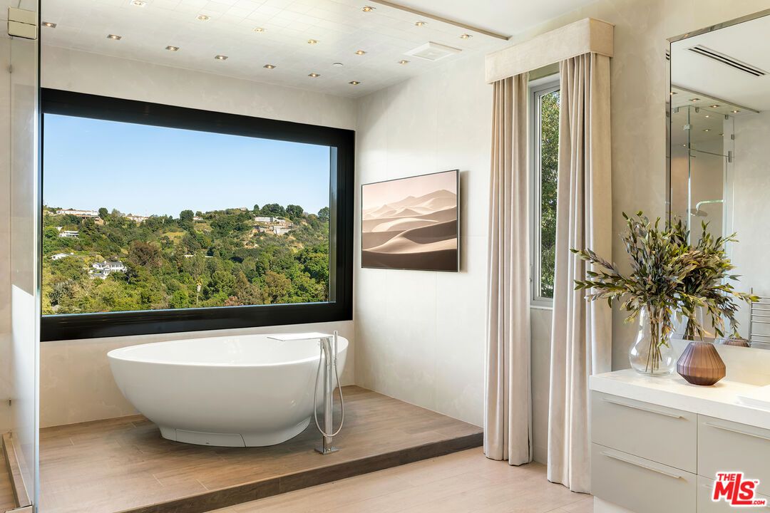 Bathroom, Free Standing Baths, Interior, Recessed Lighting, Wood Texture Flooring