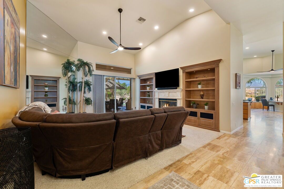 Dining room, Fireplace, Interior, Living room, Pendant Lights, Recessed Lighting