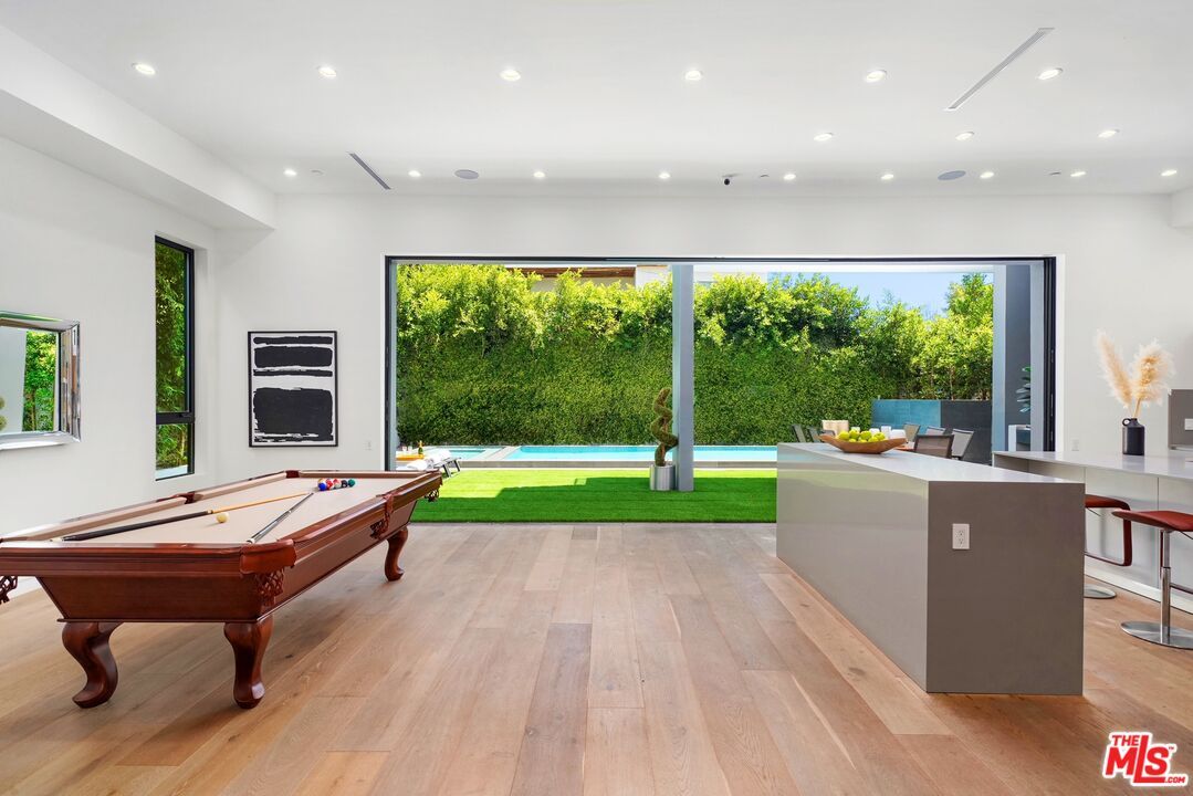 Billiard Table, Game Room, Interior, Recessed Lighting, Wood Texture Flooring
